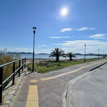Coastline Apartment Néa Péramos Eksteriør billede